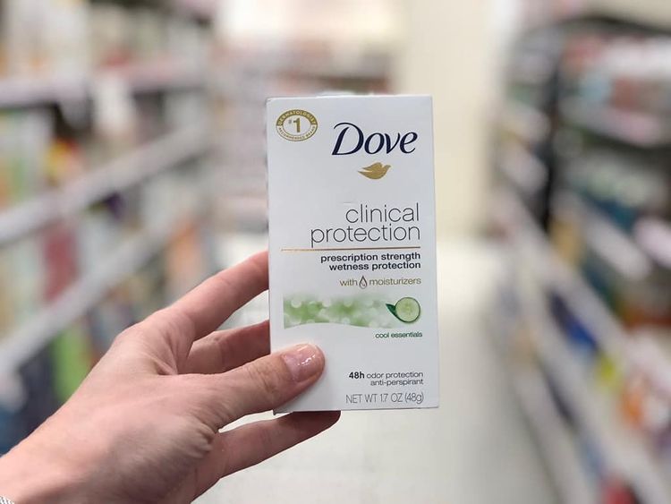 مام رول Dove Clinical Protection